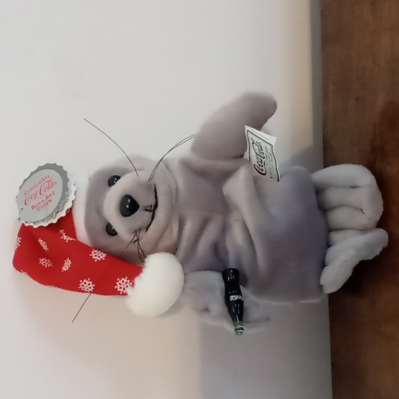 Coca Cola Holiday Bear and Seal Bean Bag Plush Set 1997 - Picture 5 of 7